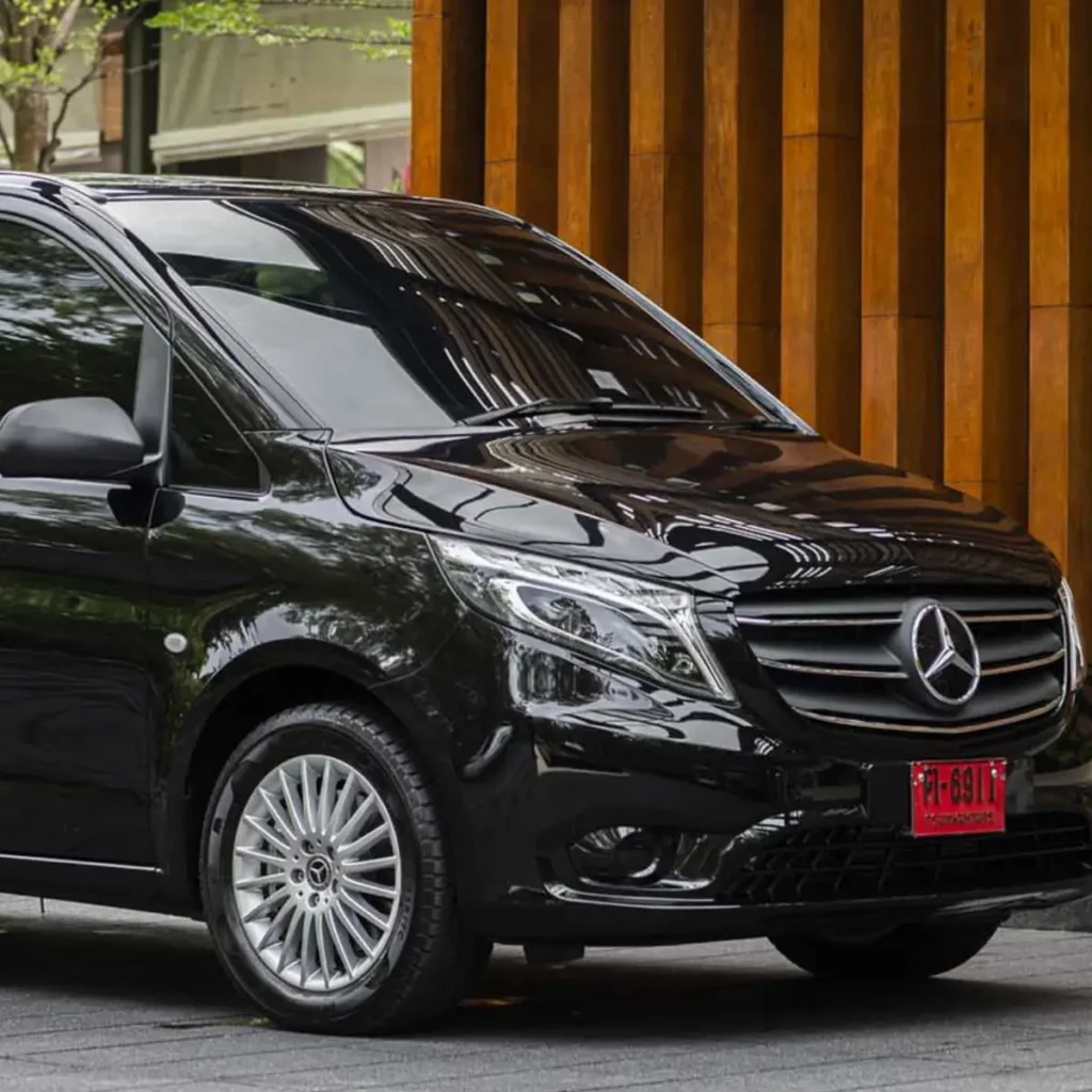 benz vito in bangkok