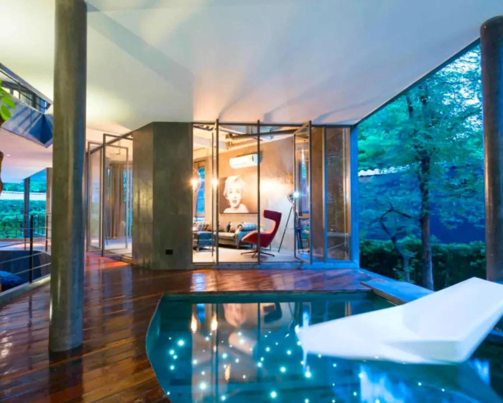grey villa in sukhumvit bangkok