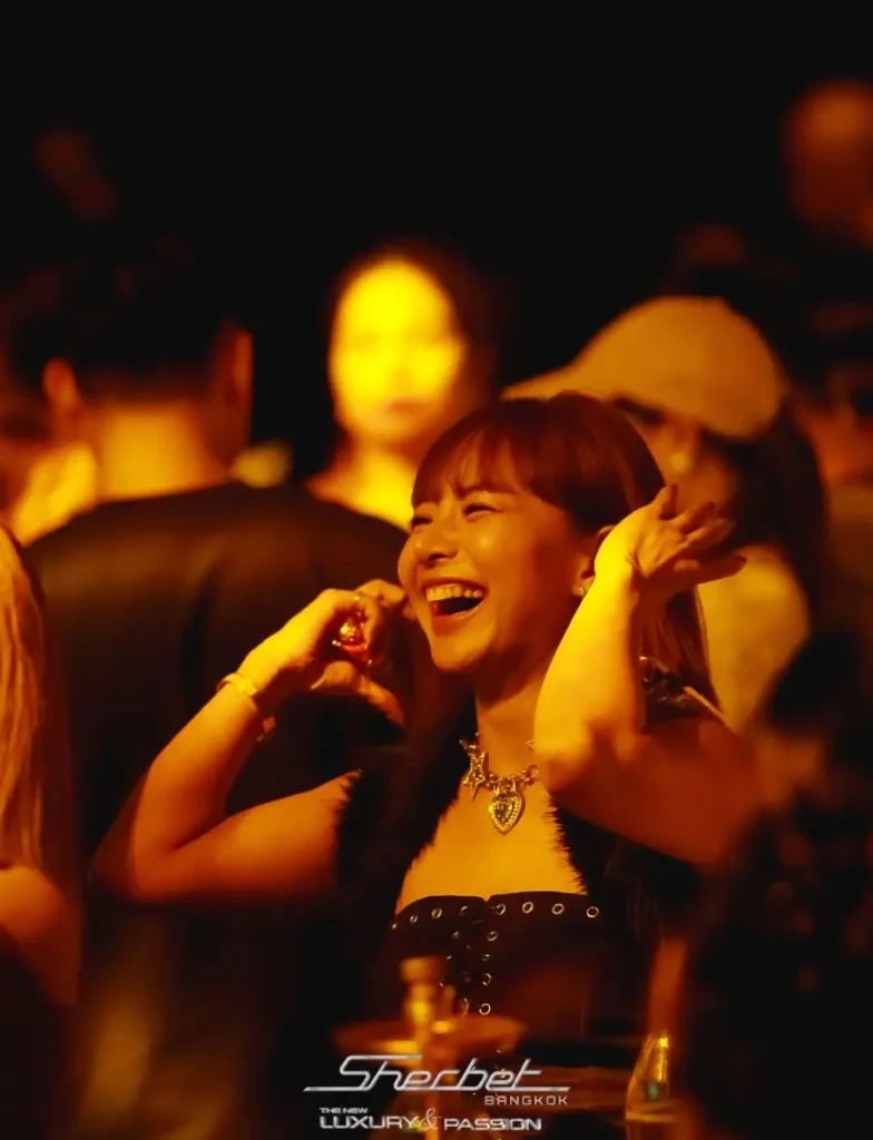 smiling dancers at sherbet bangkok