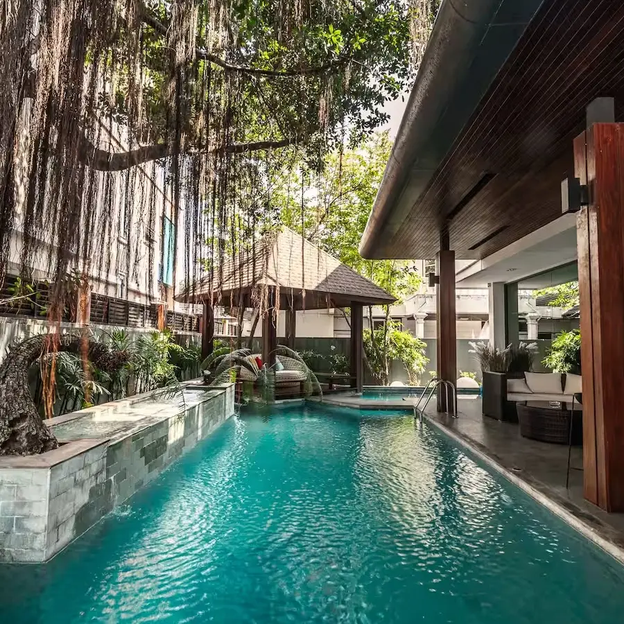 waterfall villa in ekamai bangkok